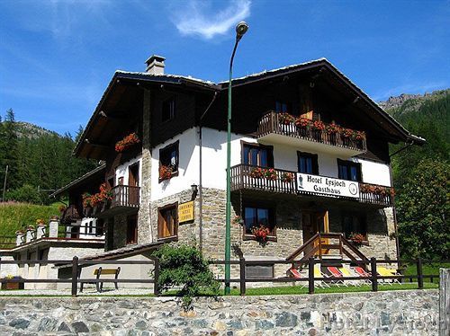 Hotel Lysjoch Gressoney-la-Trinité Exterior foto